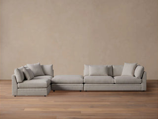 Pavo Three-Piece Sectional