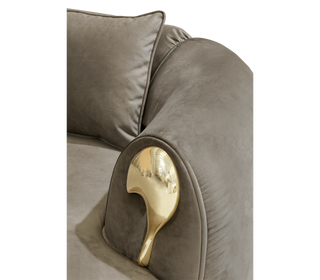 Luxury Curved Sofa with Hand-Hammered Polished Brass Base & Cream Upholstery Design
