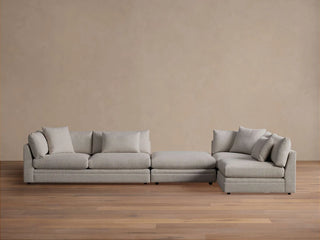 Pavo Three-Piece Sectional