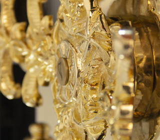 Luxury Knox Watch Winder Safe with Fort Knox-Inspired Armor Design & 8-Rotor Storage System