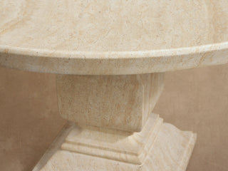 Primrose Outdoor Round Dining Table – Modern Weather-Resistant Patio Table