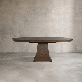 Leighton Round Extension Dining Table with Leaves