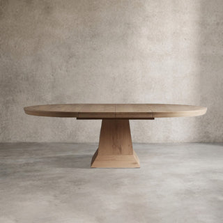 Leighton Round Extension Dining Table with Leaves