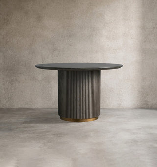 Finnley Round Solid Wood Dining Table – Oak Veneer Modern Design