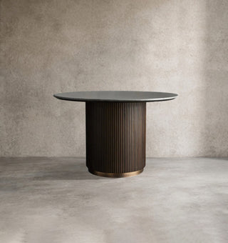 Finnley Round Solid Wood Dining Table – Oak Veneer Modern Design