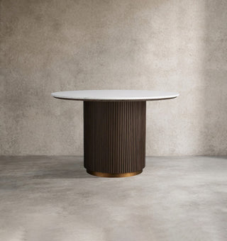 Finnley Round Solid Wood Dining Table – Oak Veneer Modern Design