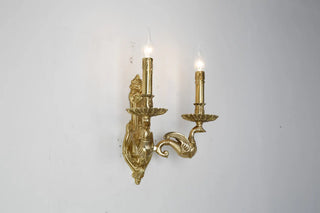 2 Lights European Style Retro Candle Style Bedside Wall Lamp Brass Wall Sconce