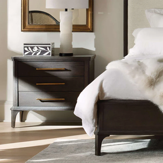 Modern Oak Nightstand with 3 Drawers and Soft-Close – Solid Wood Bedside Storage Cabinet